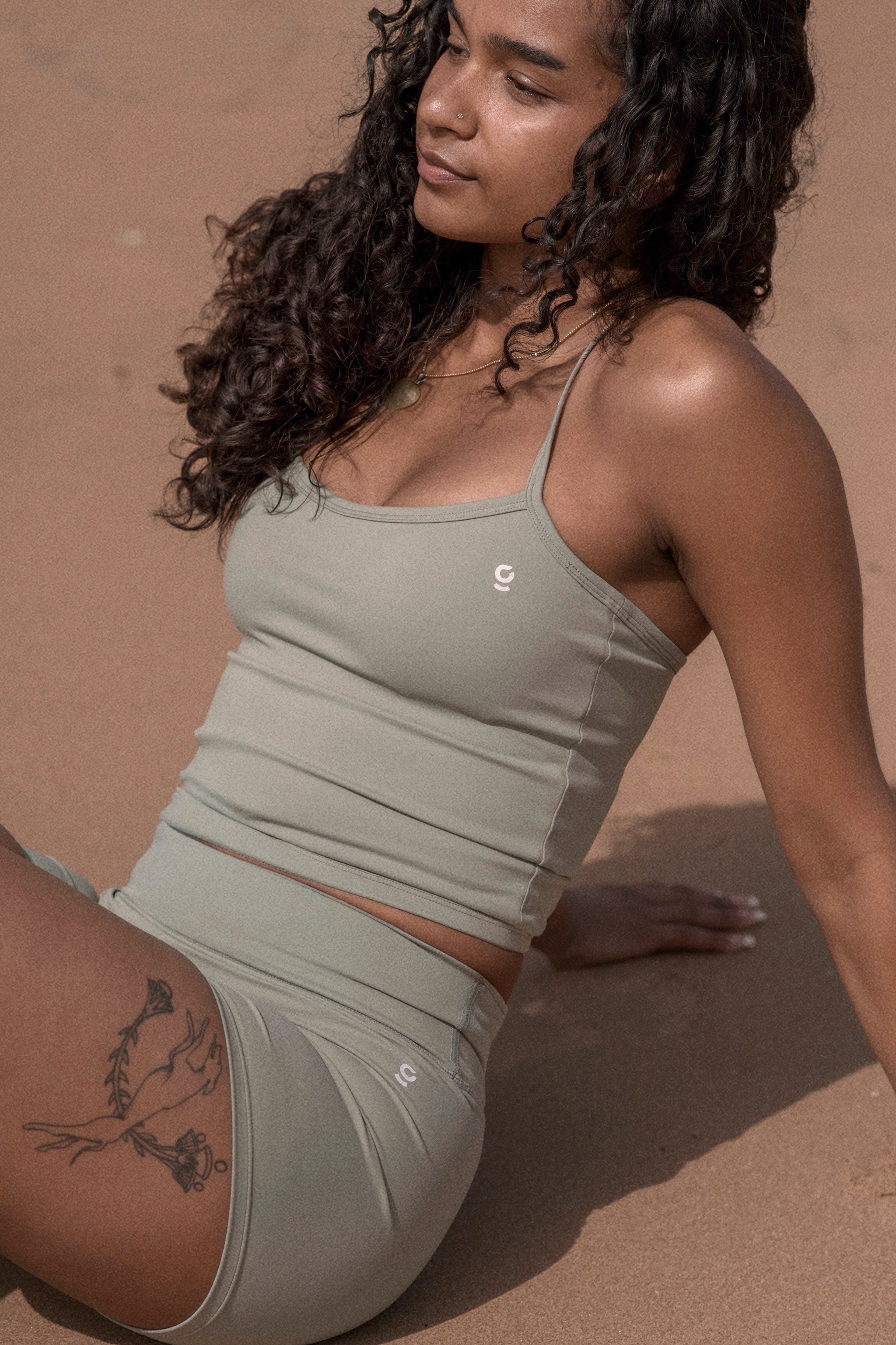 BALANCE TOP