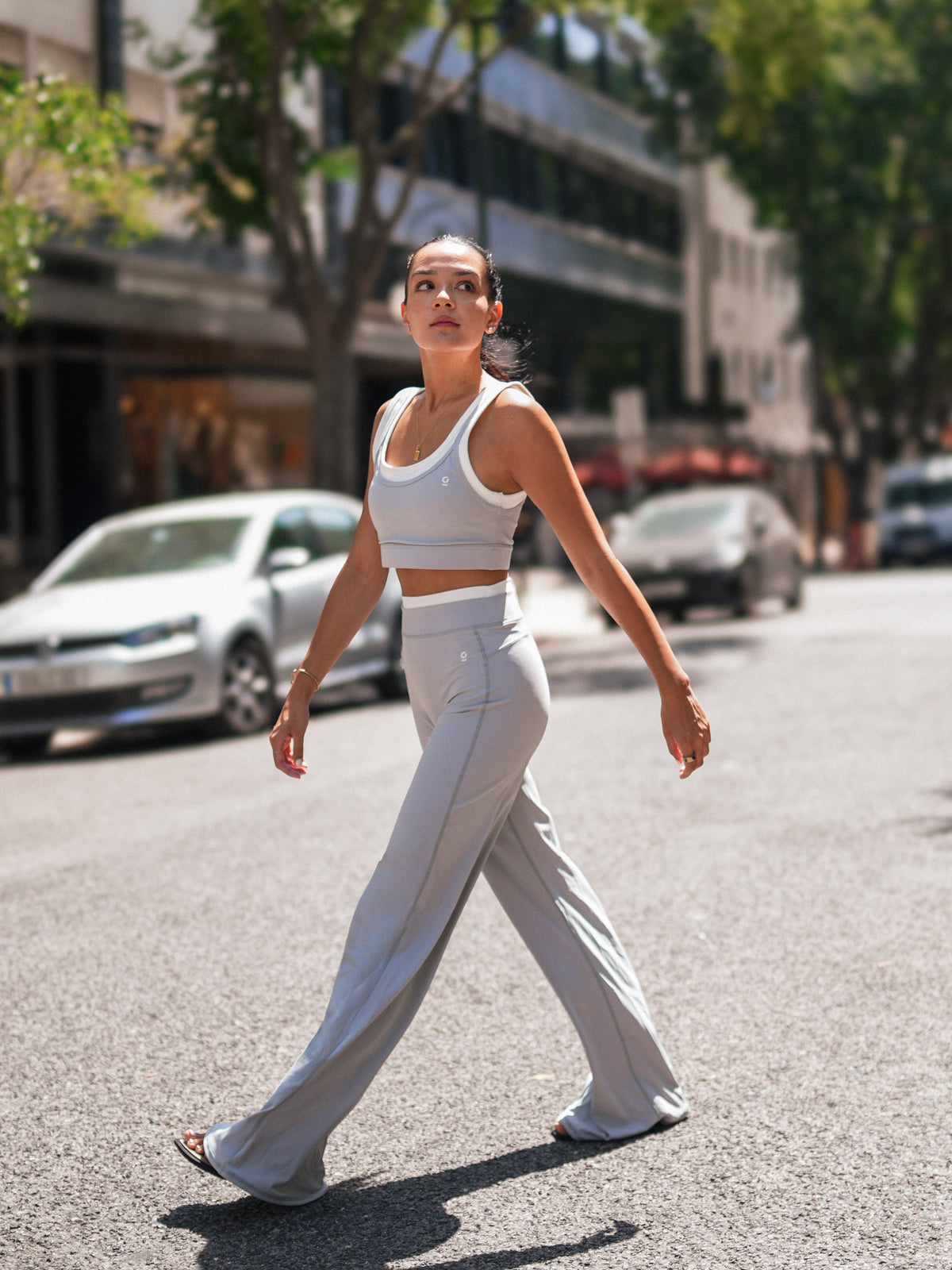 CLOUD SCULPT FLARE LEGGINGS